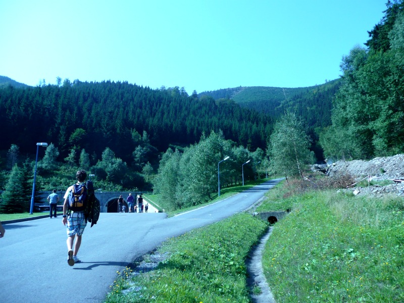 Cesta k tunelu